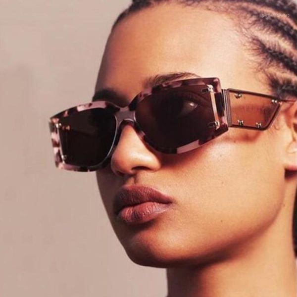 luxury designer sunglasses for women leopard print glasses elegant alloy vintage square retro eyewear oversize shades, White;black
luxury designer sunglasses for women leopard print glasses elegant alloy vintage square retro eyewear oversize shades, White;black