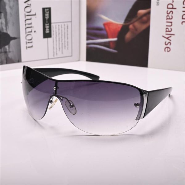 sunglasses windproof goggles women fashion men one-piece lens anti reflection steampunk sun glasses for female driving male, White;black
sunglasses windproof goggles women fashion men one-piece lens anti reflection steampunk sun glasses for female driving male, White;black