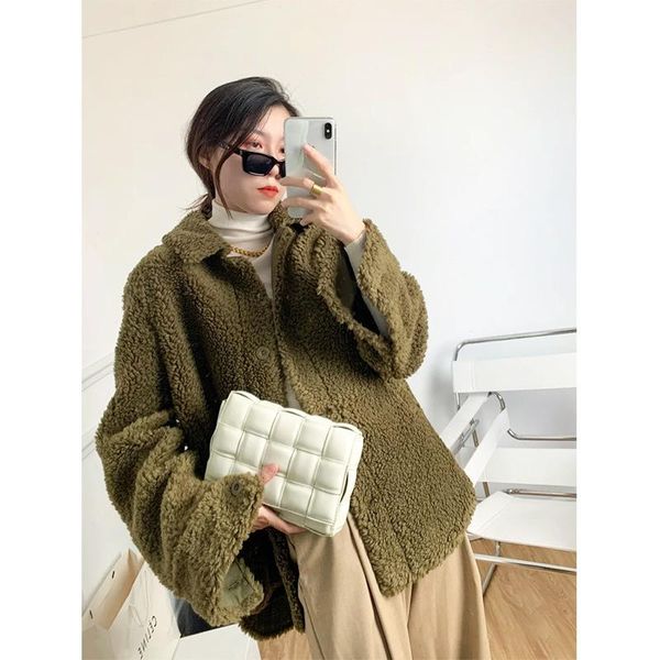 women's wool & blends autumn winter solid turn-down collar loose woman parkas warm medium thick lamb coat women, Black
women's wool & blends autumn winter solid turn-down collar loose woman parkas warm medium thick lamb coat women, Black