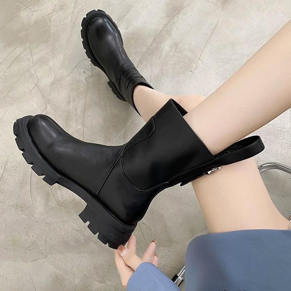 boots black ankle platform women shoes pu leather thick sole short korean style zipper chunky mujer 2021
boots black ankle platform women shoes pu leather thick sole short korean style zipper chunky mujer 2021