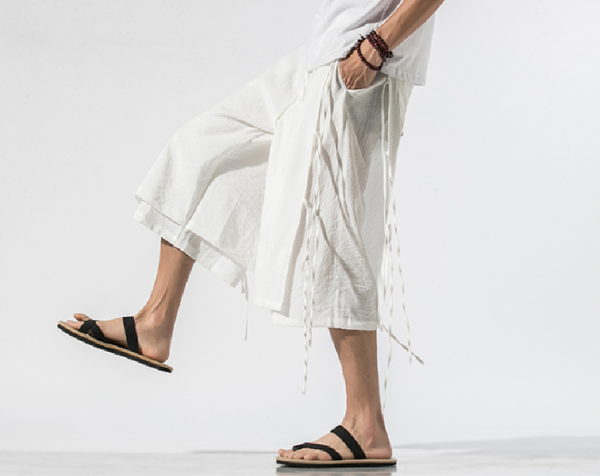 men's shorts 2021 summer cotton and linen straight leg 7cm trousers loose casual chinese wind pants youth personality fake two skirt, White;black
men's shorts 2021 summer cotton and linen straight leg 7cm trousers loose casual chinese wind pants youth personality fake two skirt, White;black