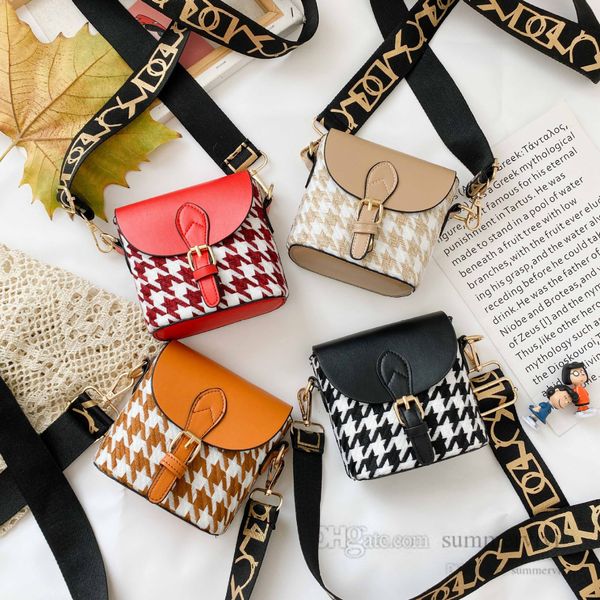 designer kids plover case purse girls letter printed straps single shoulder princess bag women messenger lipstick bag q3340, White
designer kids plover case purse girls letter printed straps single shoulder princess bag women messenger lipstick bag q3340, White