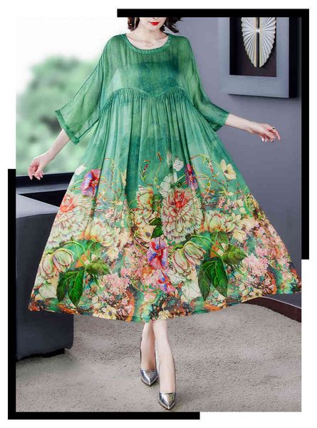 Summer 2021 around the neck fashion temperament big size short sleeve print loose large female swing dress, Black;gray
Summer 2021 around the neck fashion temperament big size short sleeve print loose large female swing dress, Black;gray