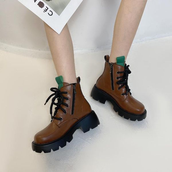 boots female british style thick-soled 2021 autumn side zipper thick heel short single women, Black
boots female british style thick-soled 2021 autumn side zipper thick heel short single women, Black