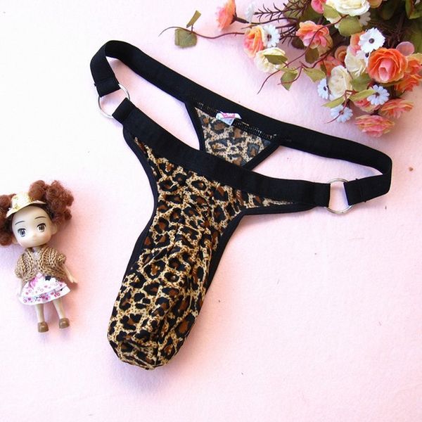 underpants the high-quality goods leopard print t-pants flirting underwear men's fun thong jj set, Black;white
underpants the high-quality goods leopard print t-pants flirting underwear men's fun thong jj set, Black;white