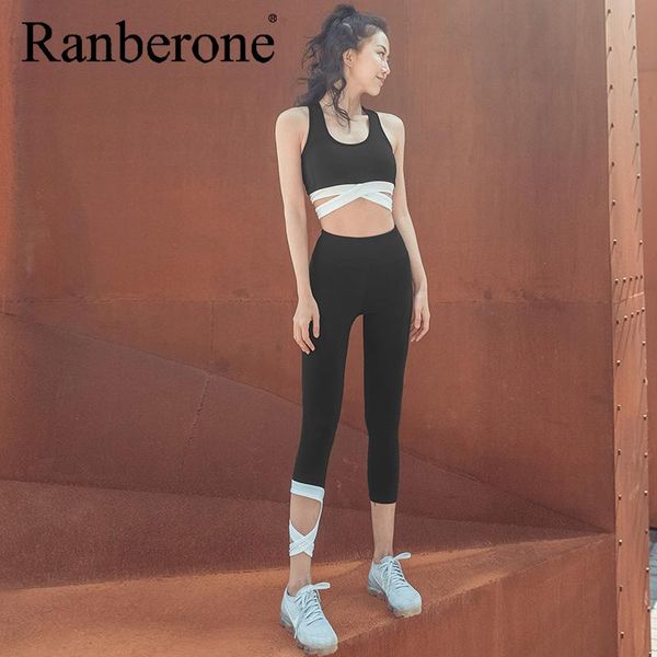 yoga outfit ranberone suit training sports bra pants set workout high waist leggings running sportswear cross tracksuit women 2021
yoga outfit ranberone suit training sports bra pants set workout high waist leggings running sportswear cross tracksuit women 2021