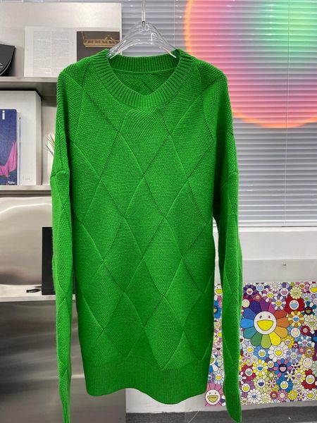 women's sweaters 2021 women fashion long-sleeved woven plaid round neck green sweater 0923, White;black
women's sweaters 2021 women fashion long-sleeved woven plaid round neck green sweater 0923, White;black