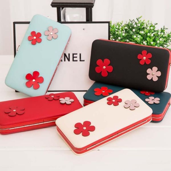 wallets style women's wallet long clutch bag multi-function mobile phone multi-card flower portafoglio donna 2021, Red;black
wallets style women's wallet long clutch bag multi-function mobile phone multi-card flower portafoglio donna 2021, Red;black