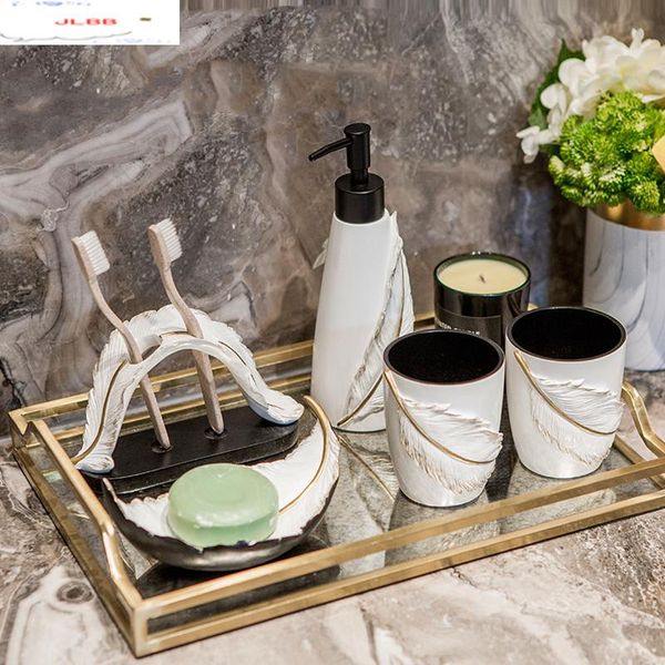 modern five-piece bathroom set feather toiletries european style home ceramics mouthwash cup decoration accessories bath accessory
modern five-piece bathroom set feather toiletries european style home ceramics mouthwash cup decoration accessories bath accessory