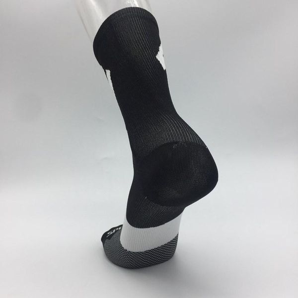 cycling socks men women outdoor sports running basketball sport bicycle bike, Black
cycling socks men women outdoor sports running basketball sport bicycle bike, Black