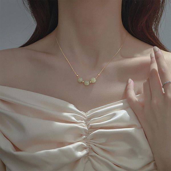 pendant necklaces cowbread niche design necklace for women hetian jade clavicle chain wild simple stainless steel women's jewelry, Silver
pendant necklaces cowbread niche design necklace for women hetian jade clavicle chain wild simple stainless steel women's jewelry, Silver