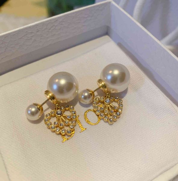 d family cd pearl earrings 925 sier needle love tassel ins fashion star, Golden
d family cd pearl earrings 925 sier needle love tassel ins fashion star, Golden