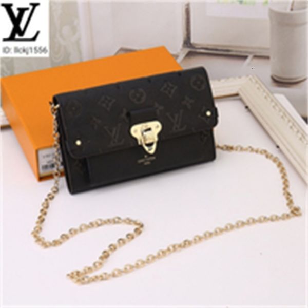 evening brand designer luxury x1ir m63399 black embossed purse chain crossbody bag men real leather long chain clutches wallets compact key, Red;black
evening brand designer luxury x1ir m63399 black embossed purse chain crossbody bag men real leather long chain clutches wallets compact key, Red;black