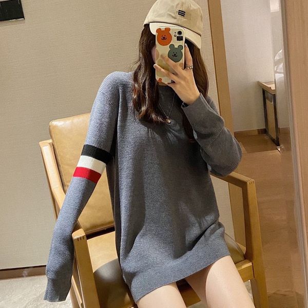 tb tide br same red white bars men's and women's long sleeve bottomed round neck 2021 autumn winter couple sweater, White;black
tb tide br same red white bars men's and women's long sleeve bottomed round neck 2021 autumn winter couple sweater, White;black