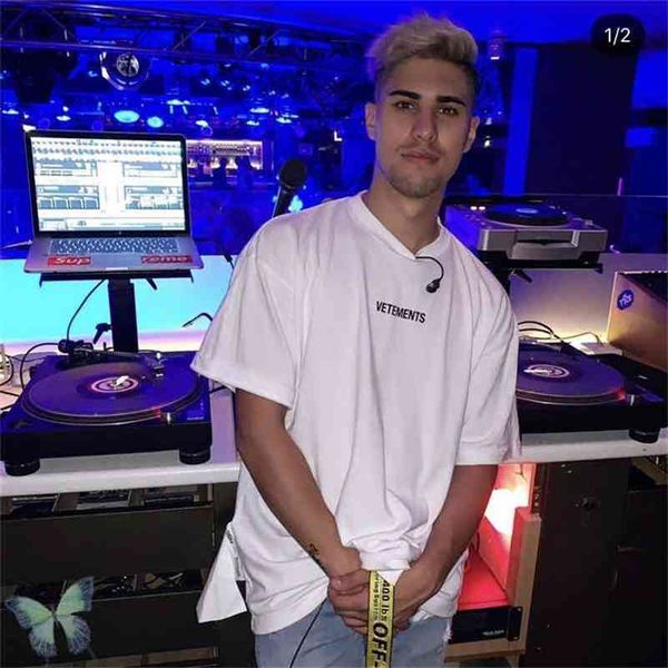 vetements t-shirt hip hop big wash tag vtm t shirt men women oversize tshirt 100% cotton quality 210420, White;black
vetements t-shirt hip hop big wash tag vtm t shirt men women oversize tshirt 100% cotton quality 210420, White;black