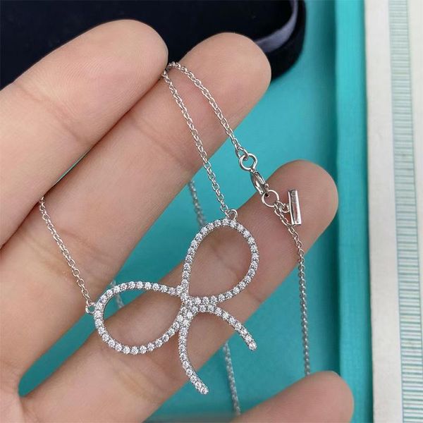 chains tif s925 pure silver ms summer drill sweet bowknot is 1:1 romantic necklace female ornaments wedding anniversary
chains tif s925 pure silver ms summer drill sweet bowknot is 1:1 romantic necklace female ornaments wedding anniversary