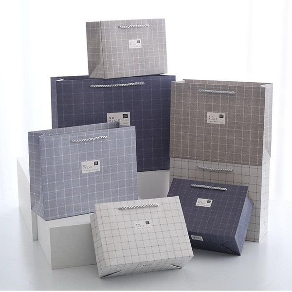 gift wrap cartoon cute animal paperboard handbag kraft paper bag thickened horizontal version children's clothing shopping bags
gift wrap cartoon cute animal paperboard handbag kraft paper bag thickened horizontal version children's clothing shopping bags