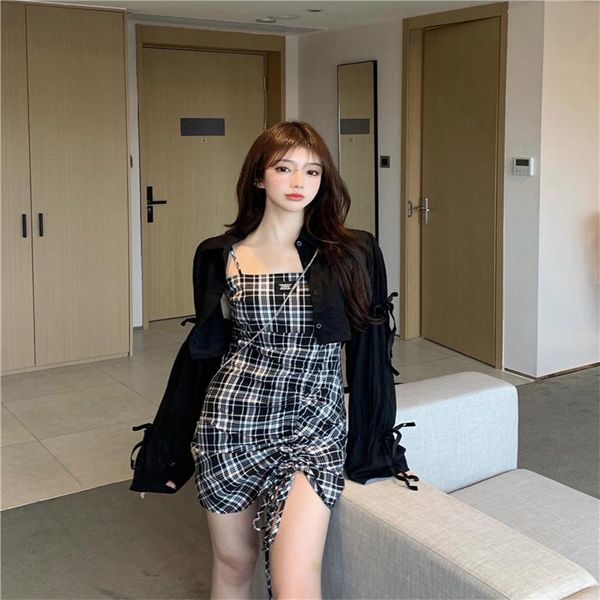 casual dresses slim ladies trendy french plaid dress 2021 summer drawstring pleated suspender skirt + black shirt, Black;gray
casual dresses slim ladies trendy french plaid dress 2021 summer drawstring pleated suspender skirt + black shirt, Black;gray
