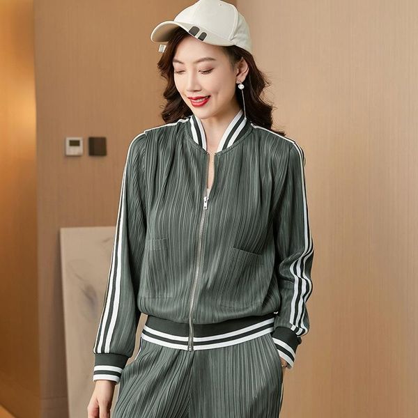 women's jackets 2022women's spring and autumn sports coat miyak fold fashion casual v-neck long-sleeved zipper baseball uniform ca, Black;brown
women's jackets 2022women's spring and autumn sports coat miyak fold fashion casual v-neck long-sleeved zipper baseball uniform ca, Black;brown