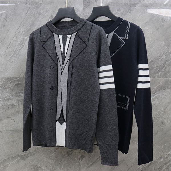 autumn 2019 new tb fake two-piece tie inlaid two-color long sleeve round neck slim fitting women's sweater, White
autumn 2019 new tb fake two-piece tie inlaid two-color long sleeve round neck slim fitting women's sweater, White