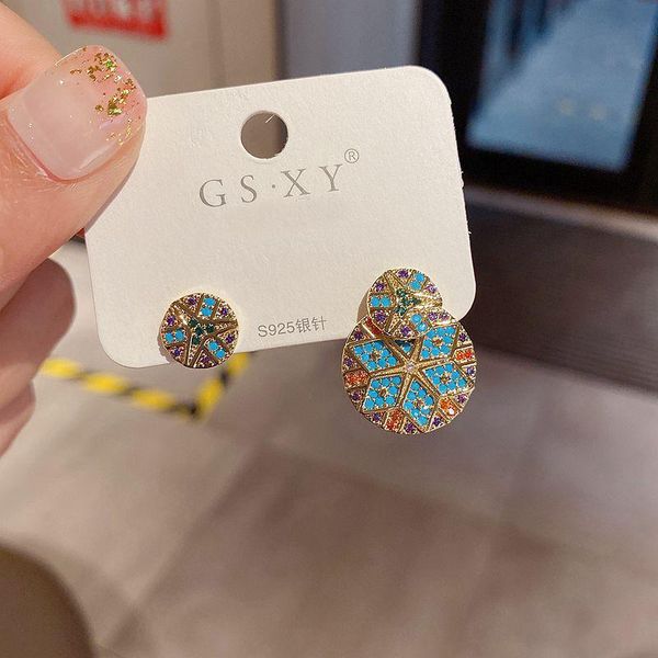 design colorful cz stone paved round earrings for women gold color geometric pattern stud jewelry, Golden;silver
design colorful cz stone paved round earrings for women gold color geometric pattern stud jewelry, Golden;silver