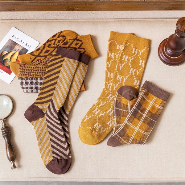 middle tube socks children's autumn and winter 2021 new plaid leopard double way italian needle pile women, Black
middle tube socks children's autumn and winter 2021 new plaid leopard double way italian needle pile women, Black