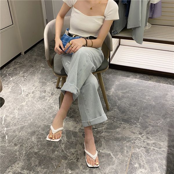 women sandals 2021 summer fashion square separated toe slippers mid heels sandals women summer beach flip flops fgh567i7i, Black
women sandals 2021 summer fashion square separated toe slippers mid heels sandals women summer beach flip flops fgh567i7i, Black