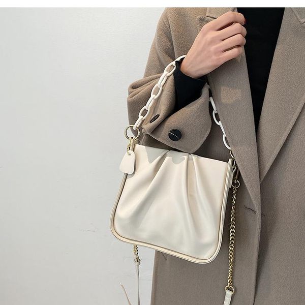 chain bucket bag vintage 2021 fashion quality pu leather women's designer handbag high capacity shoulder messenger cross body
chain bucket bag vintage 2021 fashion quality pu leather women's designer handbag high capacity shoulder messenger cross body