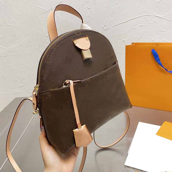 portable shell backpack handbags shoulder bags classic flower letter printing zipper brown grain leather women bag
portable shell backpack handbags shoulder bags classic flower letter printing zipper brown grain leather women bag
