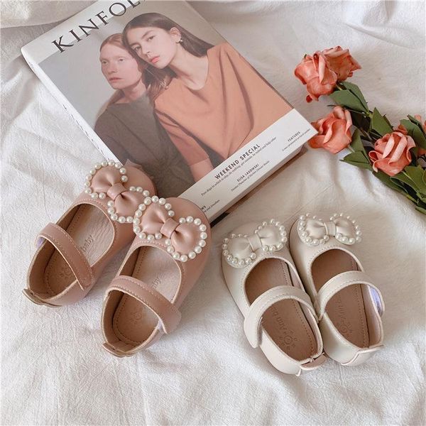 flat shoes soft fashion girls princess sneakers sock kids leather pu childrenbowknot zapatos ninos sapatos infantis chaueeures, Black;grey
flat shoes soft fashion girls princess sneakers sock kids leather pu childrenbowknot zapatos ninos sapatos infantis chaueeures, Black;grey