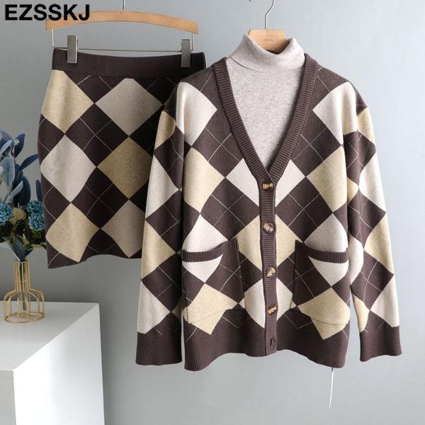 women's two piece pants houndstooth 2 pieces set women knitted plaid sweater cardigans + mini skirt rhombus chic oversize suit, White
women's two piece pants houndstooth 2 pieces set women knitted plaid sweater cardigans + mini skirt rhombus chic oversize suit, White