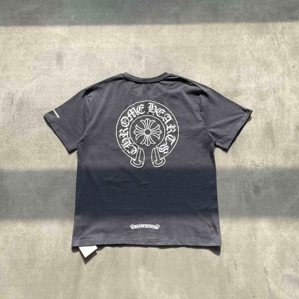 brand high street new color cherry blossom pink cross horseshoe printed on loose short sleeve t-shirt for couples, White;black
brand high street new color cherry blossom pink cross horseshoe printed on loose short sleeve t-shirt for couples, White;black