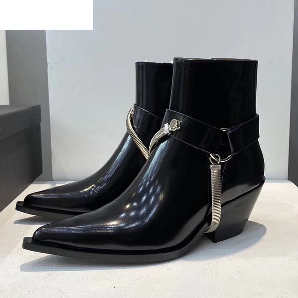 boots pointed toe chunky mid heel short women genuine leather metal chain decor ankle botas punk style handsome motorcycle a3lj, Black
boots pointed toe chunky mid heel short women genuine leather metal chain decor ankle botas punk style handsome motorcycle a3lj, Black