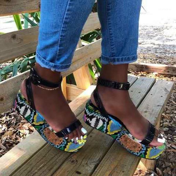 sandals 2021 snake print platform shoes woman open toe colorful ladies summer ankle buckle size plus1, Black
sandals 2021 snake print platform shoes woman open toe colorful ladies summer ankle buckle size plus1, Black