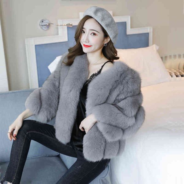 women's fur & faux elegant lady coat o-neck flare sleeved thicken warm female solid fashion outwear jackets th77, Black
women's fur & faux elegant lady coat o-neck flare sleeved thicken warm female solid fashion outwear jackets th77, Black