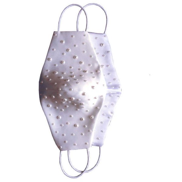 white pearl mask dust proof and breathable daily protective mask for bridal party banquet
white pearl mask dust proof and breathable daily protective mask for bridal party banquet