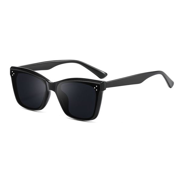 cute 2021 fashion ladies cat eye sunglasses women vintage retro small triangular cateye sun glasses black frame eyewear, White;black
cute 2021 fashion ladies cat eye sunglasses women vintage retro small triangular cateye sun glasses black frame eyewear, White;black