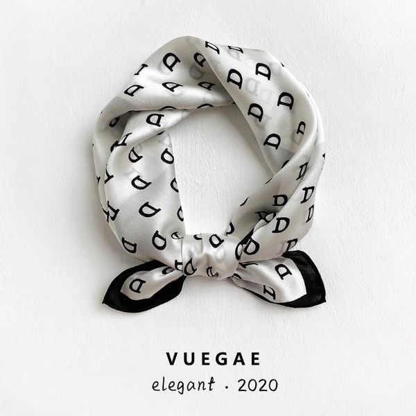 scarves 2021 fashion neck scarf women 100% pure silk square neckerchief hair foulard bandana lady headband hijab poncho, Blue;gray
scarves 2021 fashion neck scarf women 100% pure silk square neckerchief hair foulard bandana lady headband hijab poncho, Blue;gray