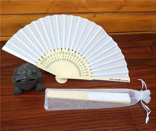 150pcs/lot personalized silk hand fan wedding with organza gift bag packing party favor
150pcs/lot personalized silk hand fan wedding with organza gift bag packing party favor