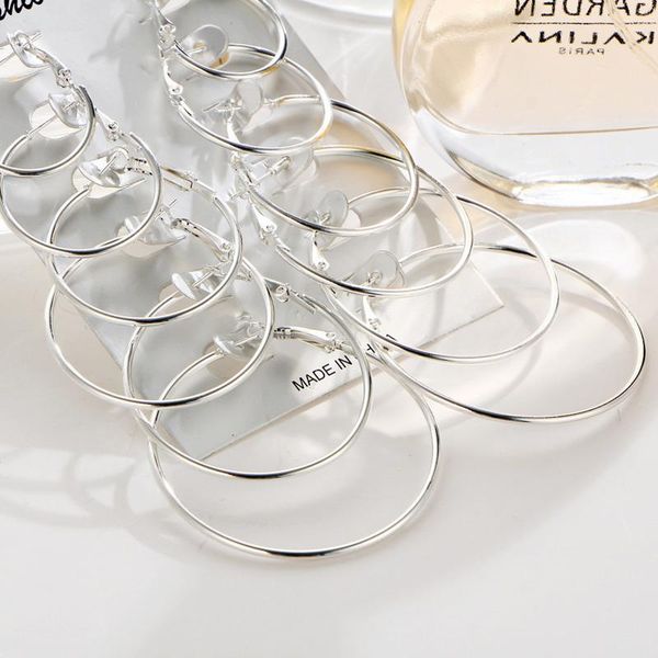 hoop & huggie 6pair/set gold color earrings set for women geometric big circle punk earring female simple jewelry gifts earings 2021, Golden;silver
hoop & huggie 6pair/set gold color earrings set for women geometric big circle punk earring female simple jewelry gifts earings 2021, Golden;silver