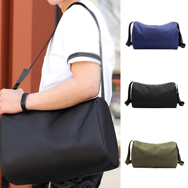 large-capacity outdoor travel bag messenger lightweight folding yoga fitness duffel bags
large-capacity outdoor travel bag messenger lightweight folding yoga fitness duffel bags