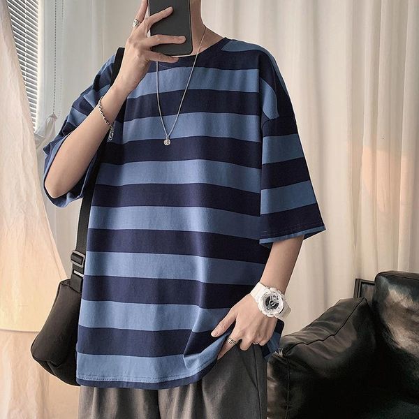 men's t-shirts summer striped tshirts for men casual loose tees 2021 couple man short sleeve t shirt, White;black
men's t-shirts summer striped tshirts for men casual loose tees 2021 couple man short sleeve t shirt, White;black