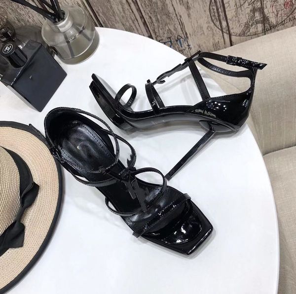 lv
louis
vittonysl
luxury designers shoes 2021 fashion sandals high heels imitation counter brand sandals high h, Black
lv
louis
vittonysl
luxury designers shoes 2021 fashion sandals high heels imitation counter brand sandals high h, Black