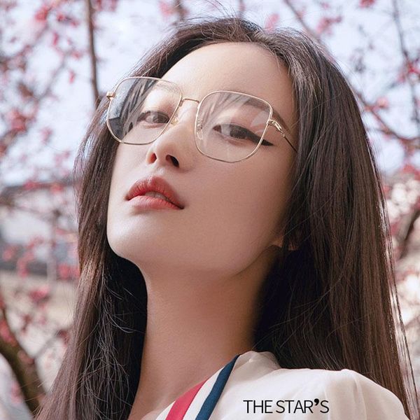 sunglasses wholesale exquisite selling trendy uv400 protection fashion square vintage metal opticcomputer glasses, White;black
sunglasses wholesale exquisite selling trendy uv400 protection fashion square vintage metal opticcomputer glasses, White;black