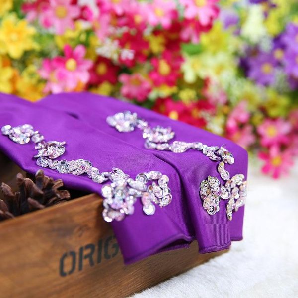 bridal gloves kid children girl student sequins belly latin dance costume party fingerless long performance glove wholesale, White
bridal gloves kid children girl student sequins belly latin dance costume party fingerless long performance glove wholesale, White