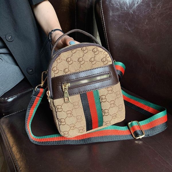 women's bag printing multi pocket small single shoulder messenger bag red black green wide shoulder belt
women's bag printing multi pocket small single shoulder messenger bag red black green wide shoulder belt