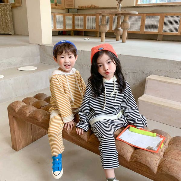 kids hoodies suit baby boys cotton striped hoodedies girls korean style hooded sweatershirt spring and autumn 210615, White
kids hoodies suit baby boys cotton striped hoodedies girls korean style hooded sweatershirt spring and autumn 210615, White