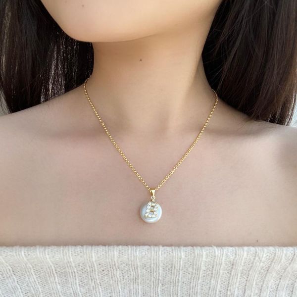 pendant necklaces hecheng 26-letters baroque natural coin freshwater pearl necklace round metal inlay cz jewelry accessories gift vd570, Silver
pendant necklaces hecheng 26-letters baroque natural coin freshwater pearl necklace round metal inlay cz jewelry accessories gift vd570, Silver