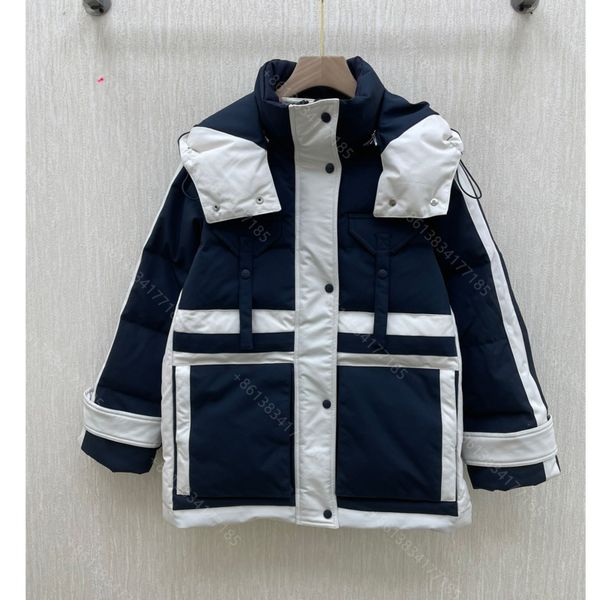 fashion winter women outdoor down jacket coat hat detachable high-end cotton jackets letter logo brand bread jacket long-sleeved zipper girl, Black
fashion winter women outdoor down jacket coat hat detachable high-end cotton jackets letter logo brand bread jacket long-sleeved zipper girl, Black