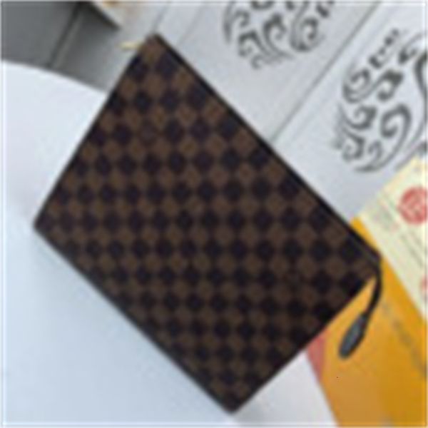 luxury m47542 canvas cosmetic case real leather long wallets chain wallet pouches key card holders phone cases purse clutches designer eveni, Red;black
luxury m47542 canvas cosmetic case real leather long wallets chain wallet pouches key card holders phone cases purse clutches designer eveni, Red;black